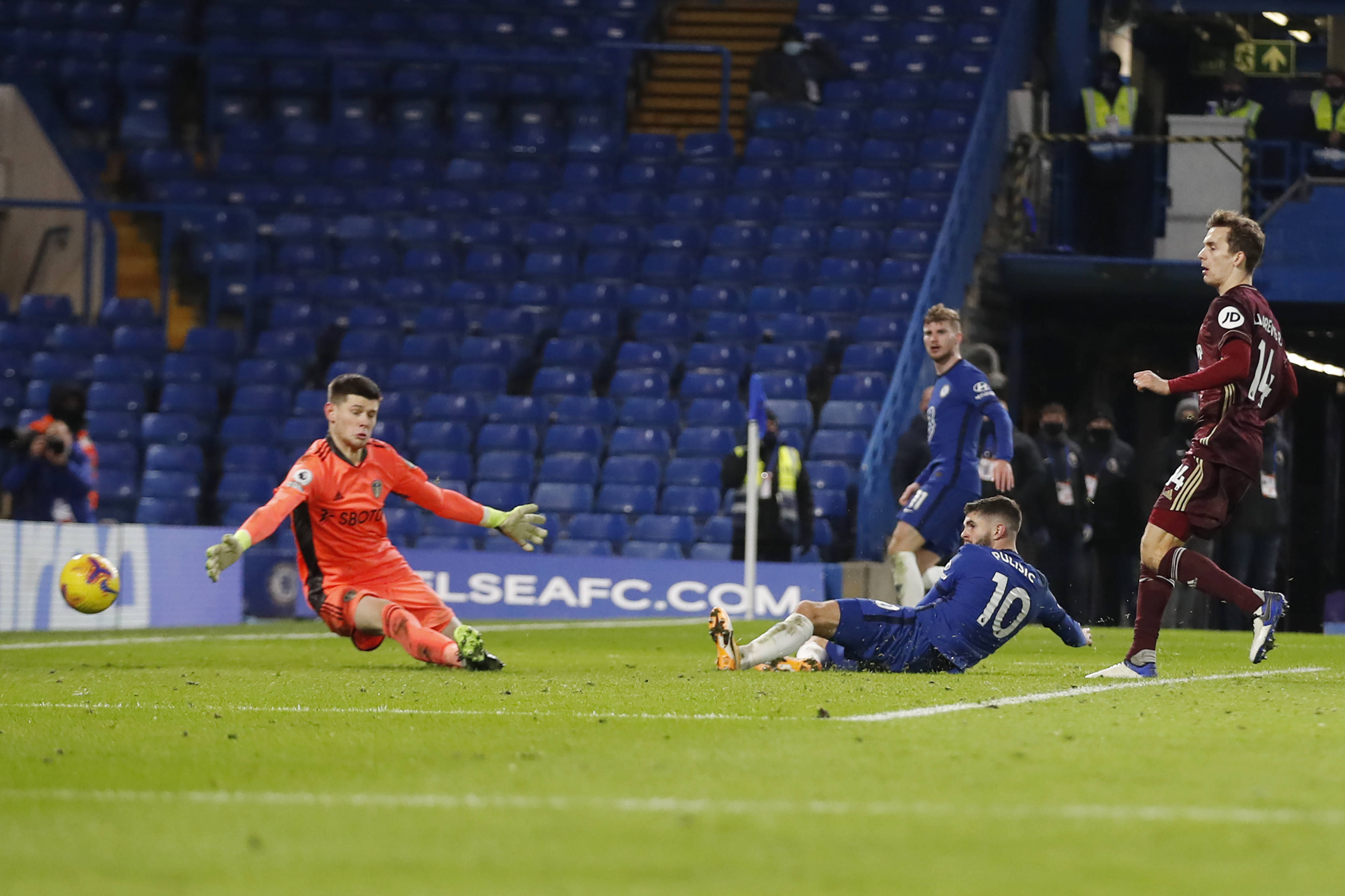 赛中获得更 赛中获得更