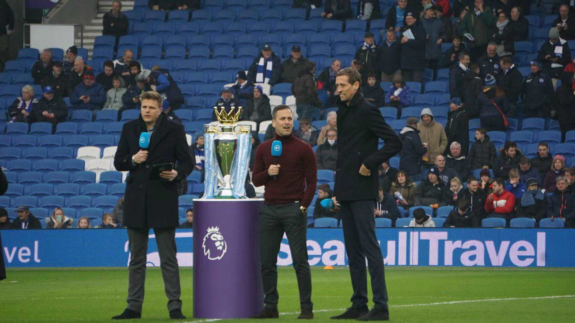 与球迷活动 与球迷活动